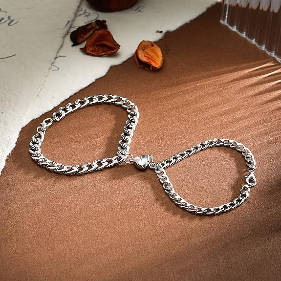 Pulsera para parejas Magnética con dije de corazón