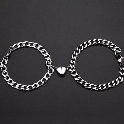 Pulsera para parejas Magnética con dije de corazón